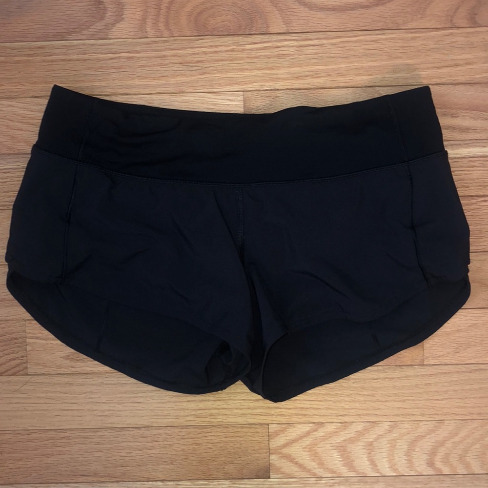 Lululemon Speed Up Shorts 2.5